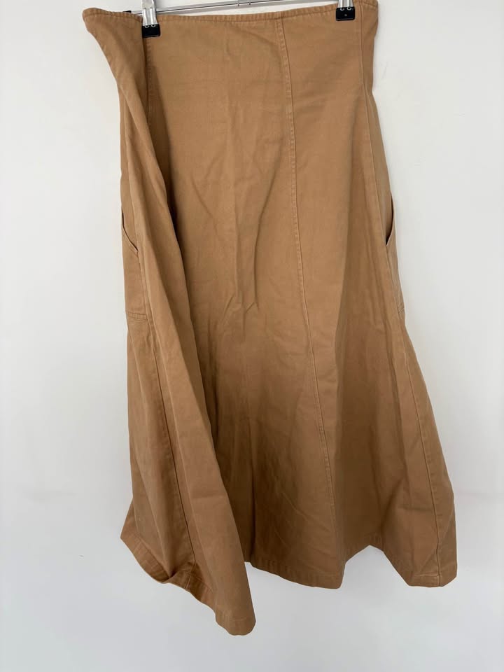 New Guard Skirt - size small