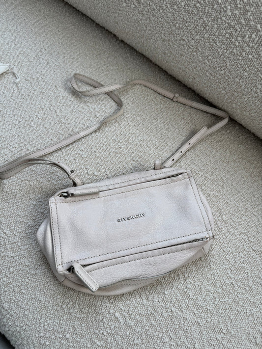 Givenchy Pandora Cream
Textured Leather Shoulder Bag