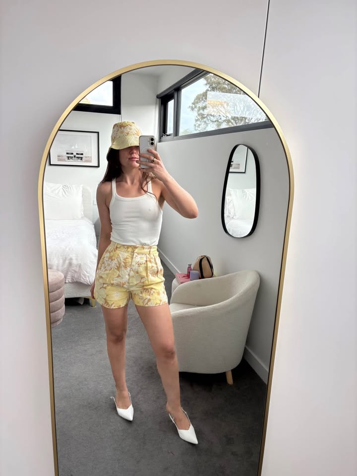 Oroton Shorts + Hat - Size 6