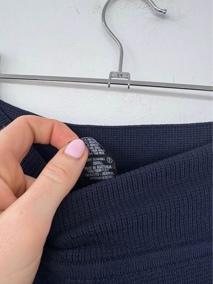 Scanlan Theodore Crepe Knit Skirt - Size Small