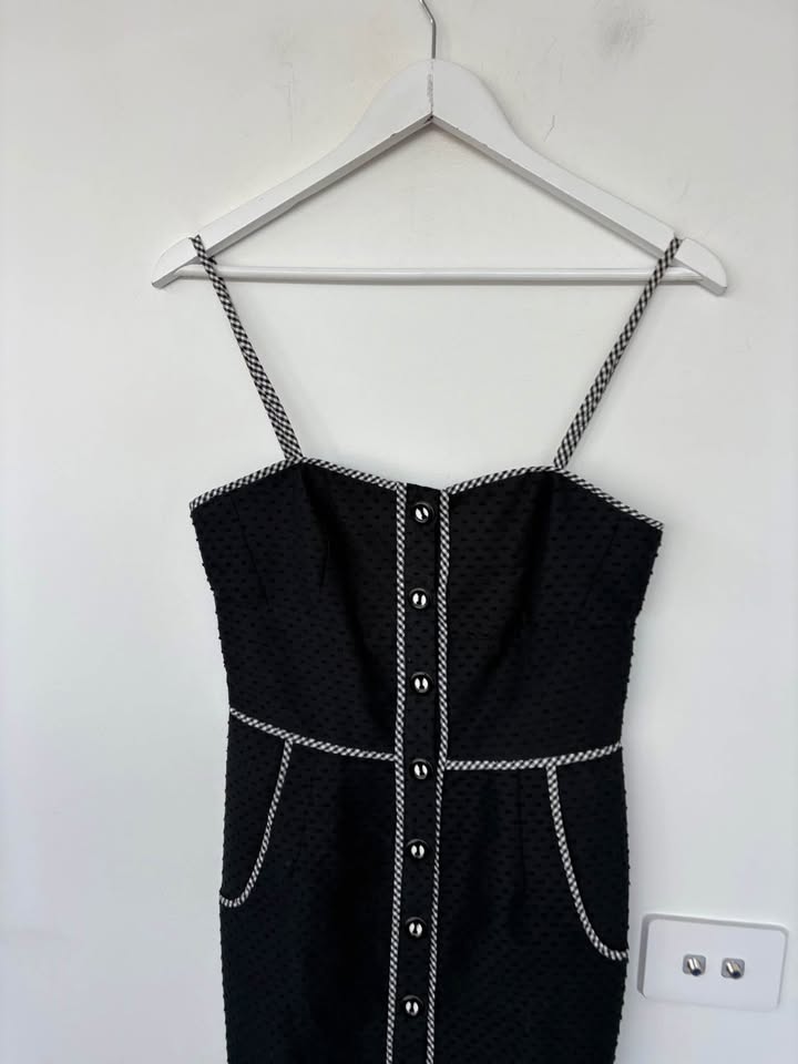 Shona Joy Dress - Size 8