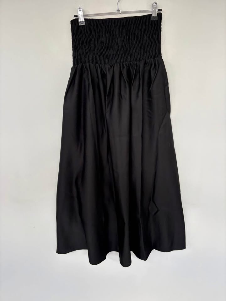 NA-KD Maxi Skirt - Size 32