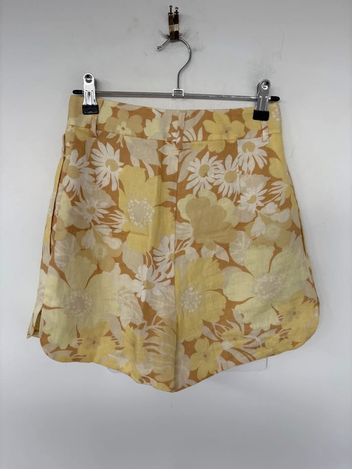 Oroton Shorts + Hat - Size 6