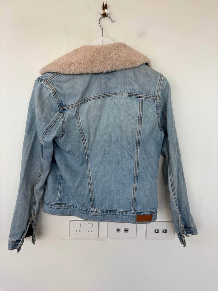 Nobody Denim Jacket with detachable collar - Size Small