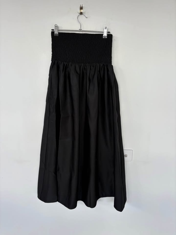 NA-KD Maxi Skirt - Size 32