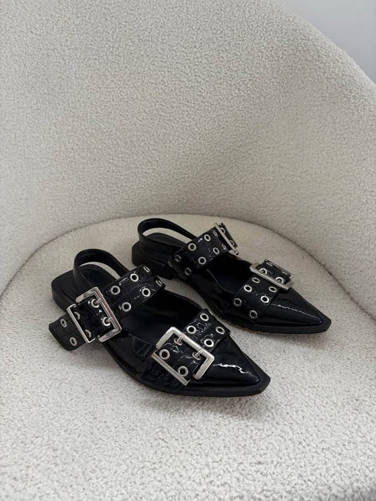 Alias Mae Sandal - size 39