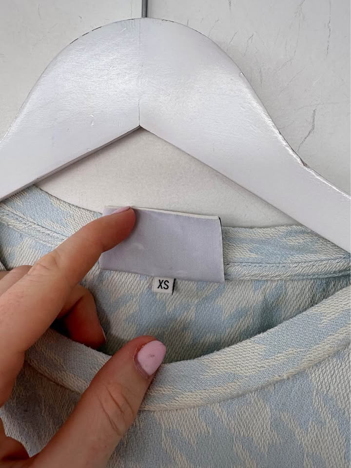 CECILIE Mini Dress - size xs