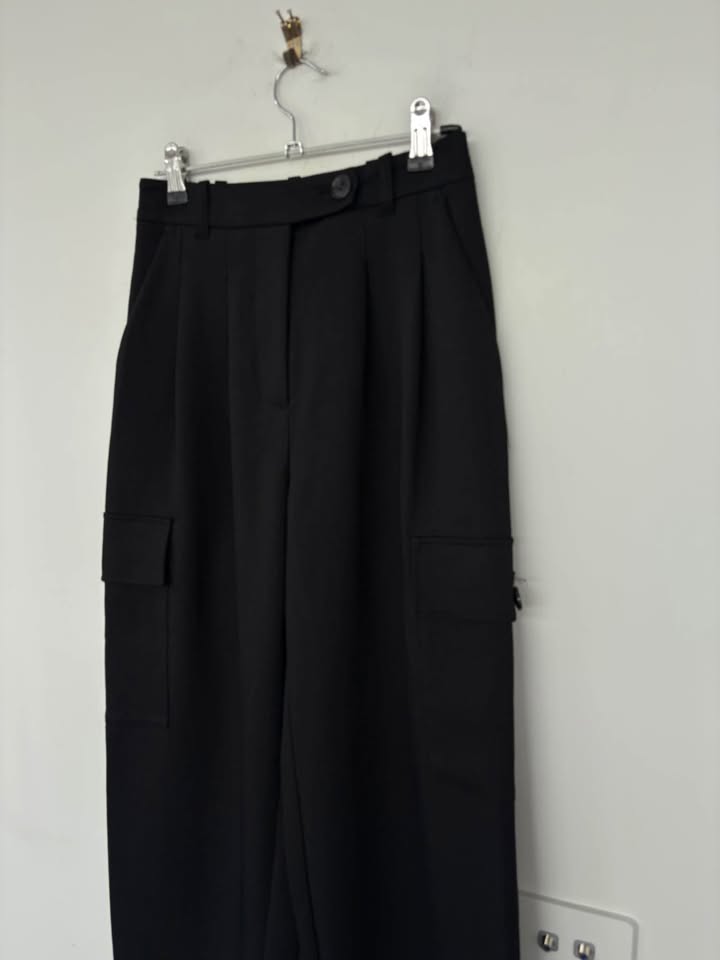 Saba Cargo Pants - size 4
