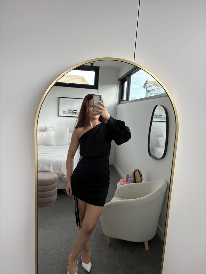 KOOKAI Dress - size 8