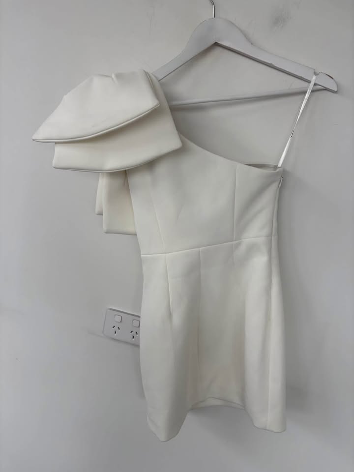 MOSSMAN Mini Dress - size 6 BNWT