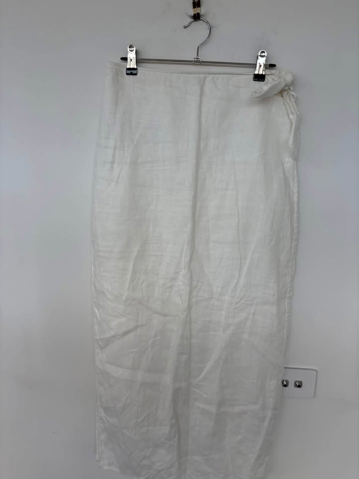 Sir the label skirt - size 2