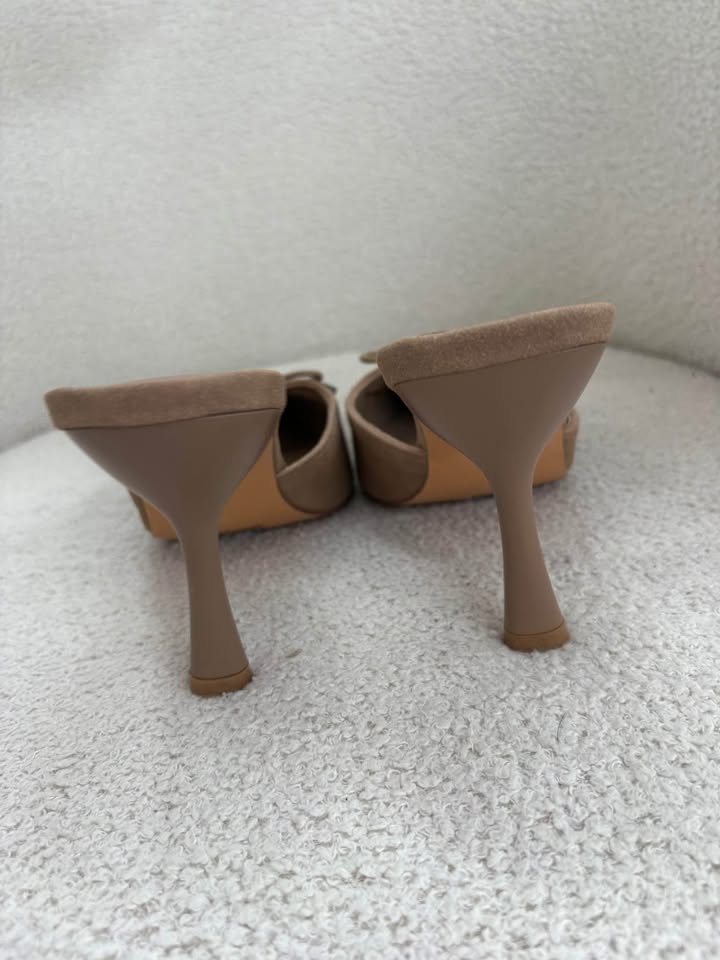 MESHKI Heels - size 39