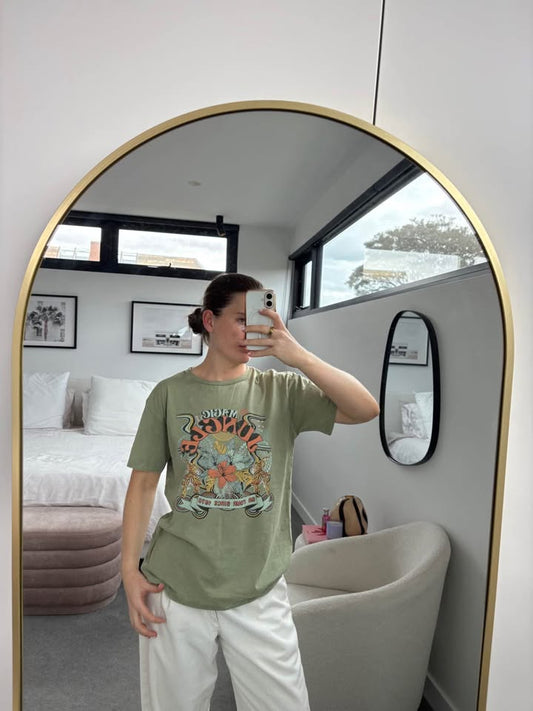 REIKO Tee - size medium