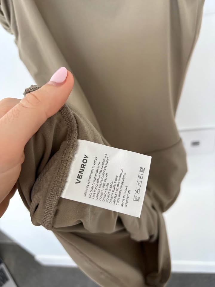 Venroy Mini Dress - size medium