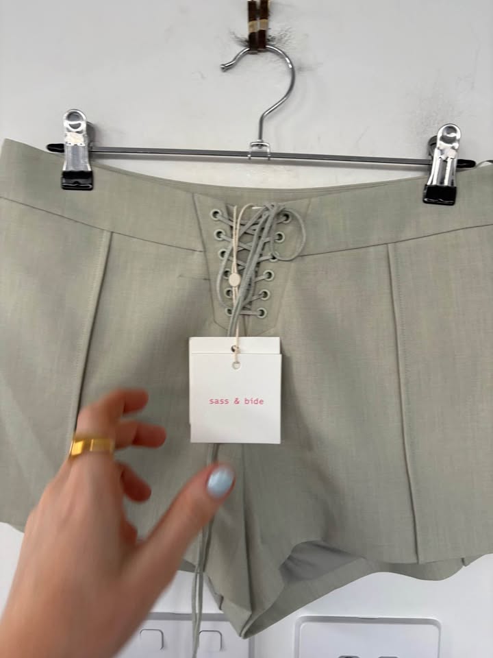 Sass and bide shorts - size 10 BNWT