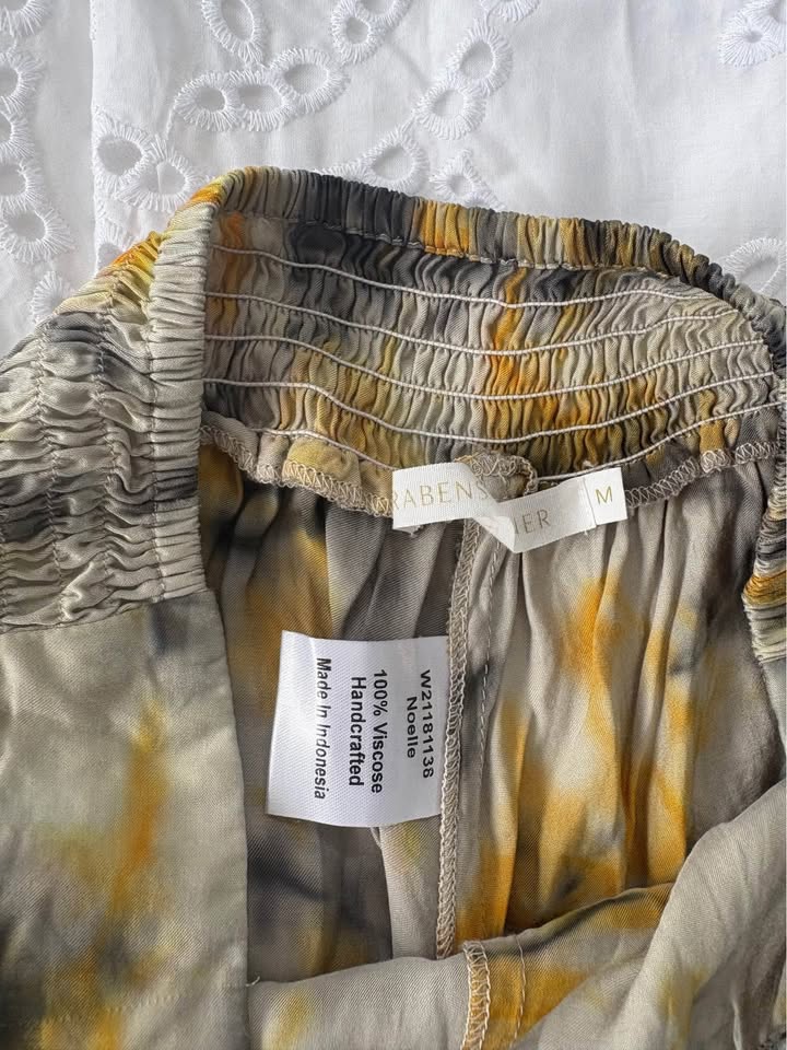 Rabens Saloner Skirt - size medium