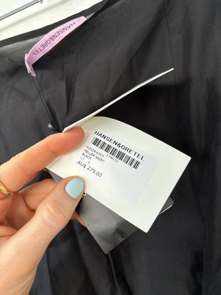 Hansen & Gretel Skirt - size small BNWT