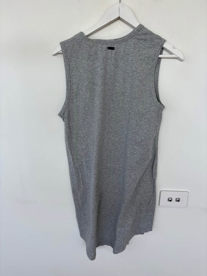 Camilla and Marc Mini - size 6