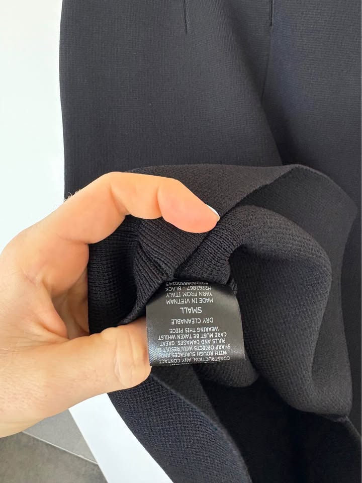 Scanlan Theodore Crepe Knit Skirt - size small