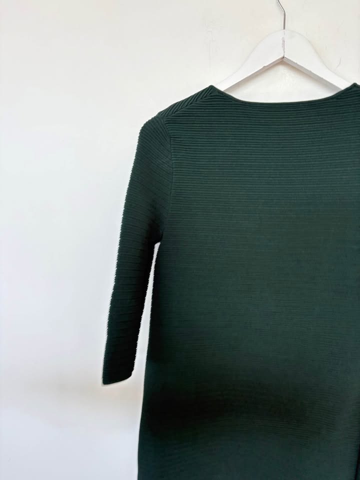 Camilla and Marc Mini Dress - size 8