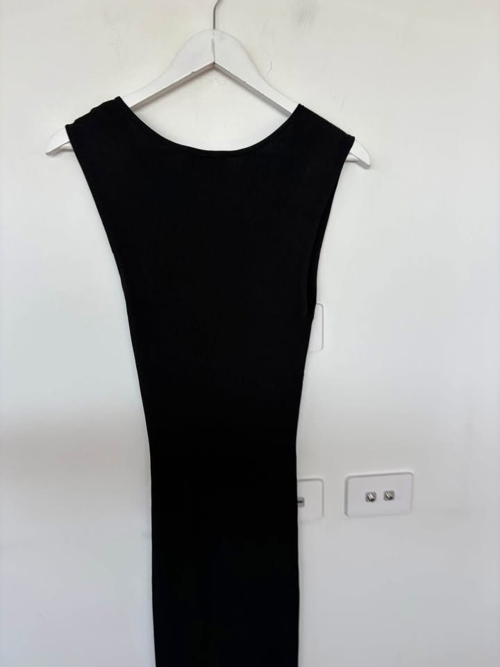 Intimo Knit Dress - size small