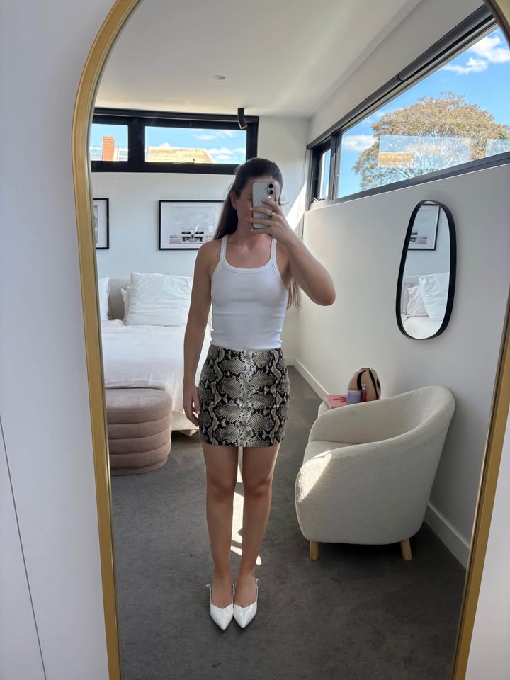 MOSSMAN Skirt - size 6 BNWT