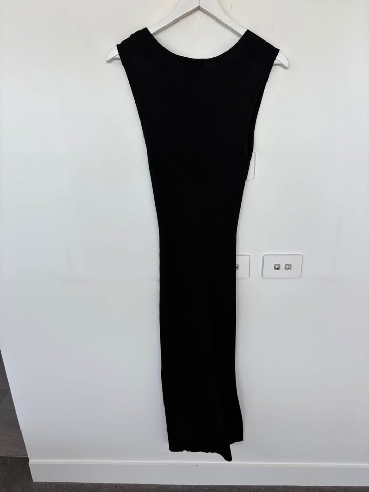 Intimo Knit Dress - size small