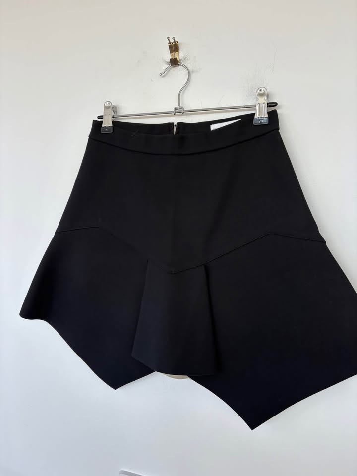 Scanlan Theodore Cargo Skirt - size 8