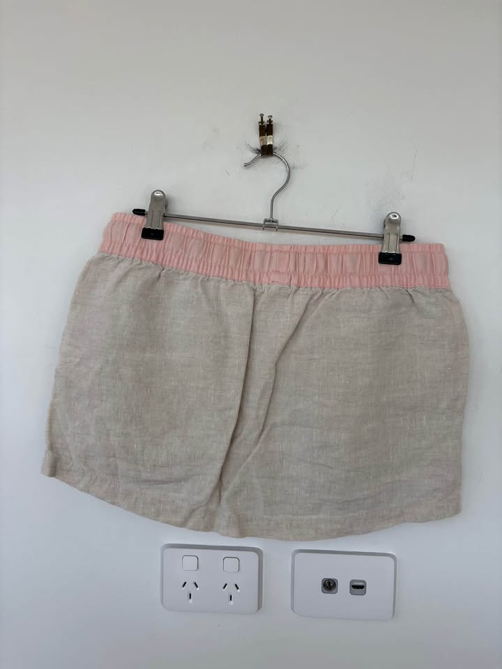 Venroy Mini Skirt - size small