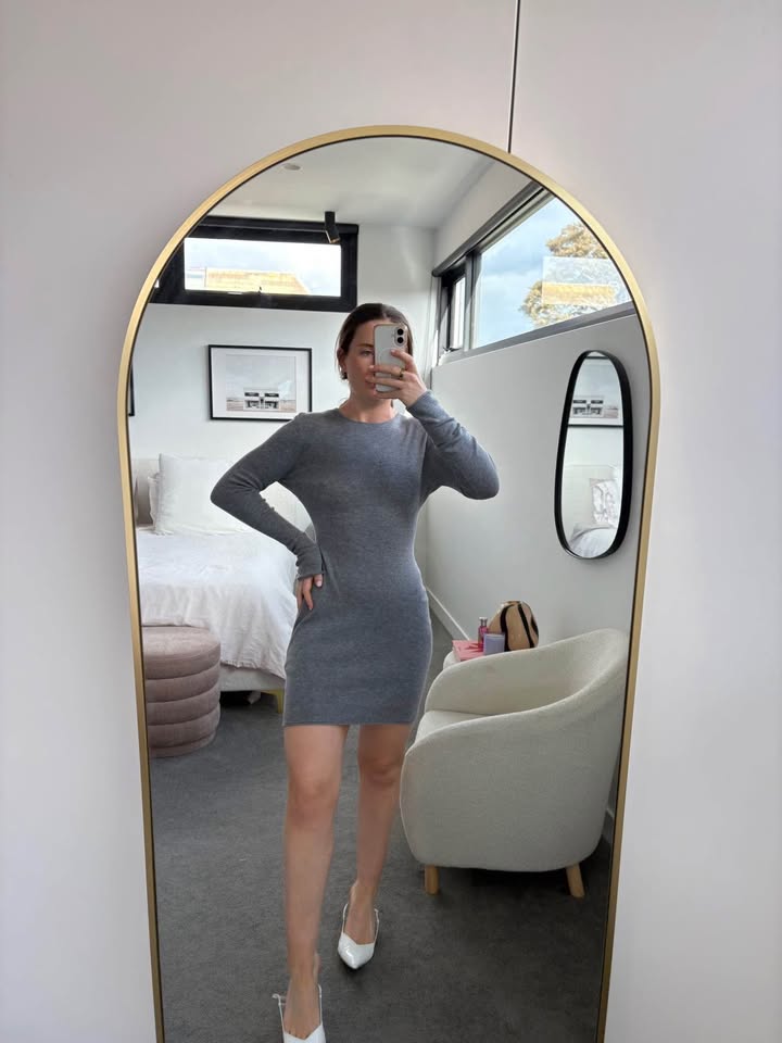 Venroy Cashmere Wool Mini Dress - size small