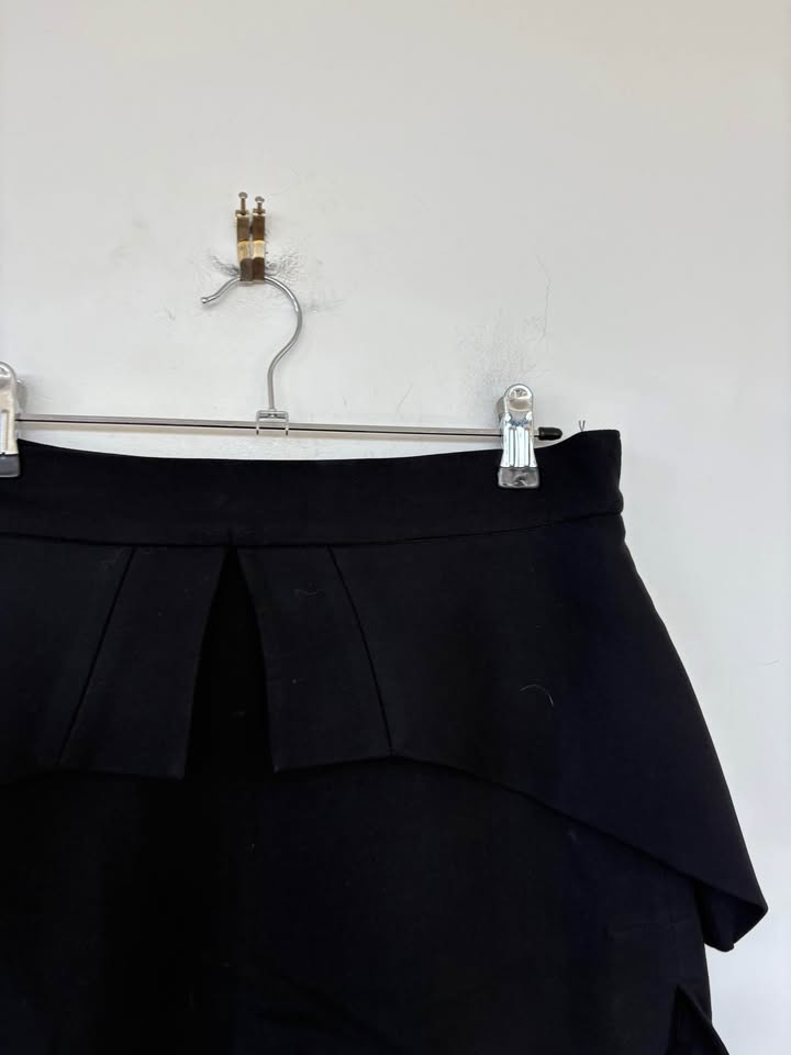 Scanlan Theodore Shorts - size 8