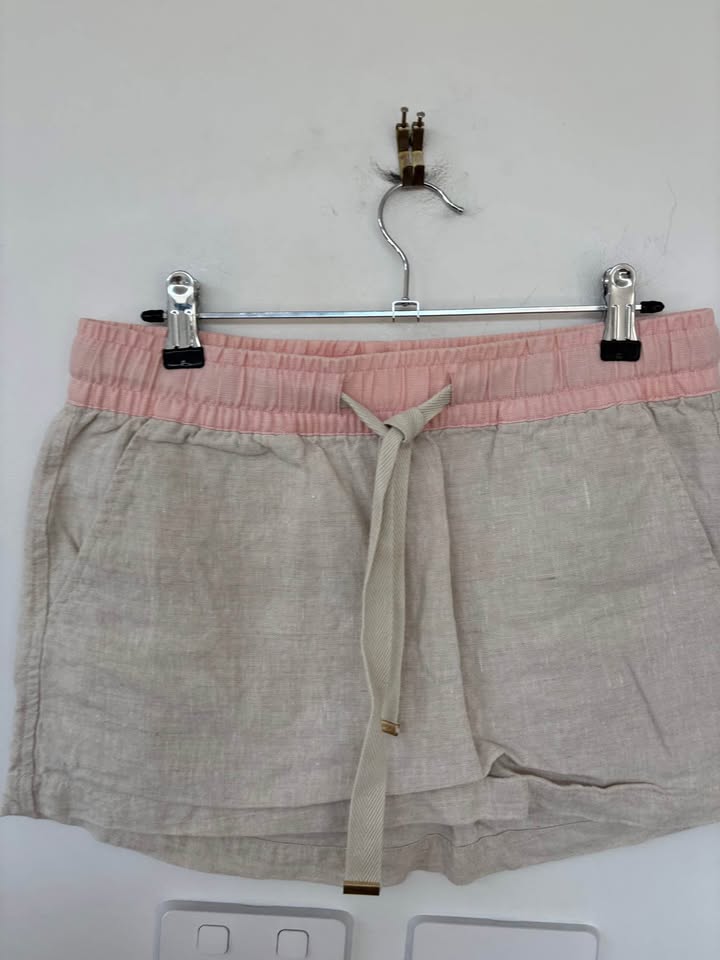 Venroy Mini Skirt - size small