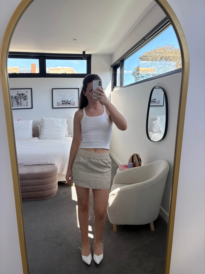 Vacay Linen Mini Skirt - size xs BNWT