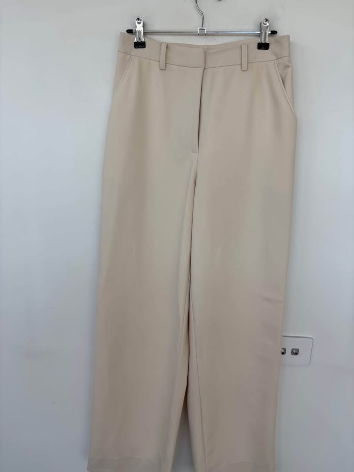 ELKA Collective Pants - size 8 BNWT