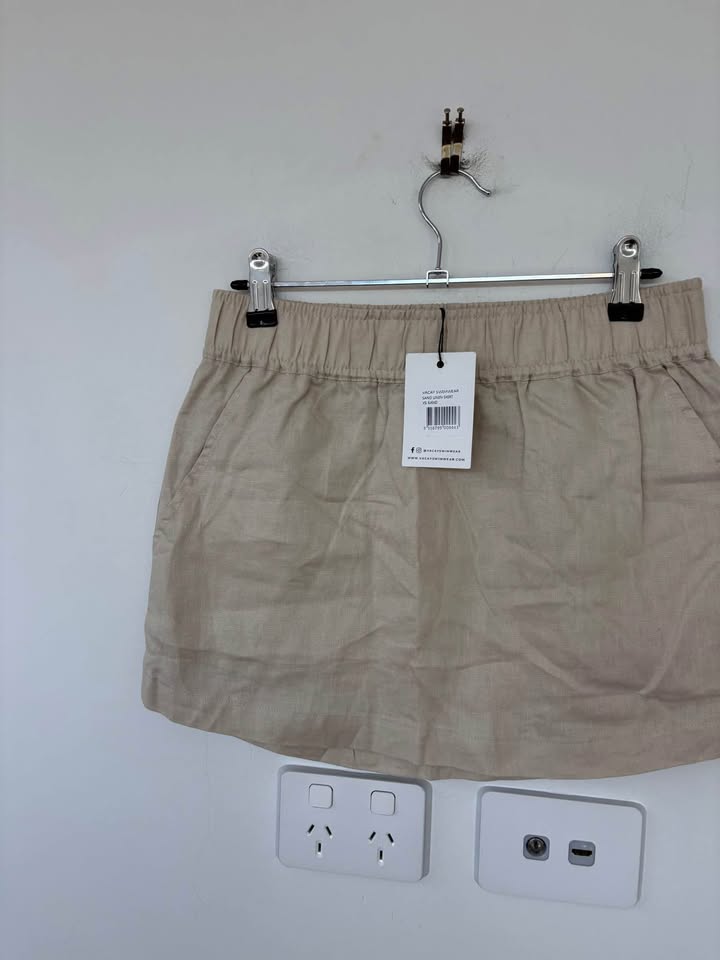 Vacay Linen Mini Skirt - size xs BNWT