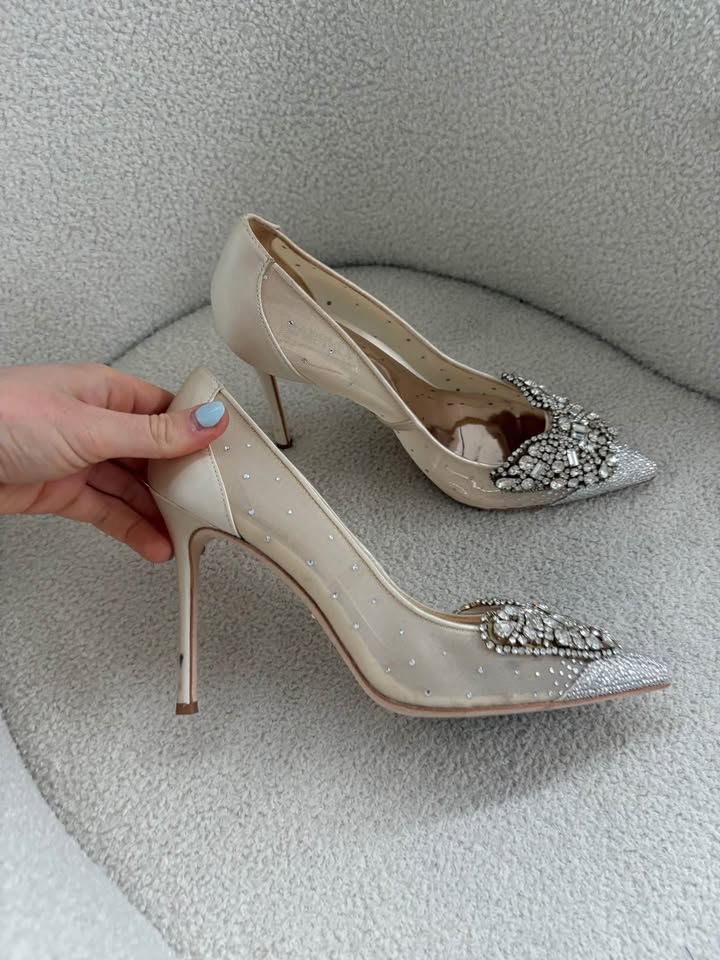 Badgley Mischka Heels - size 9.5