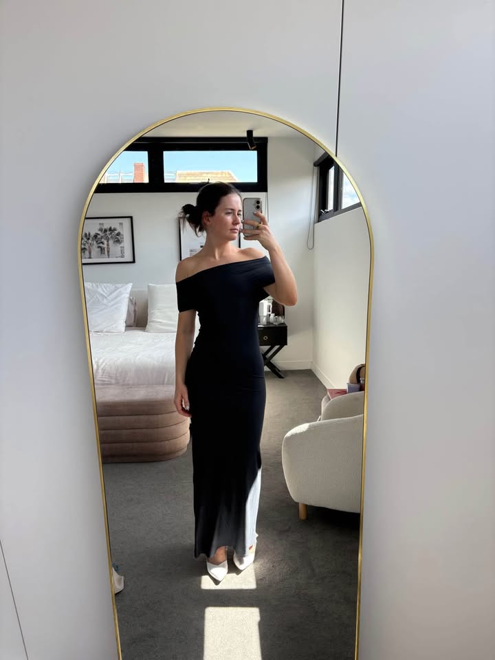 Atlein Maxi Dress - size 36