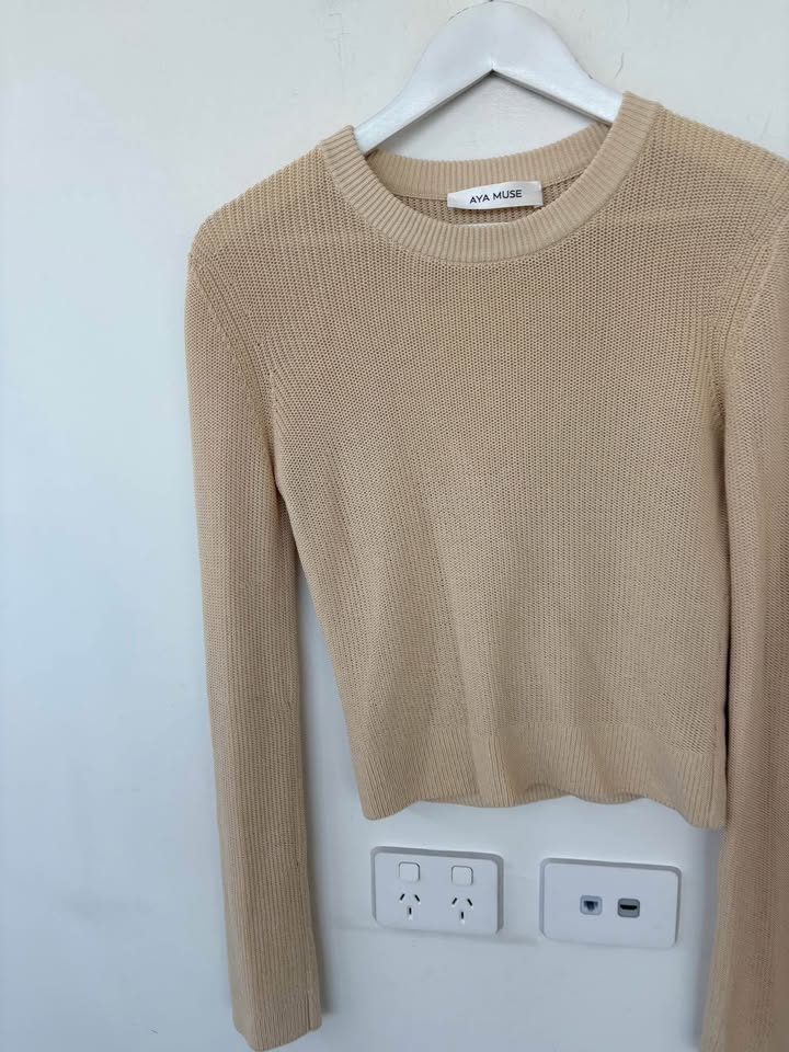Aya Muse Knit - size medium