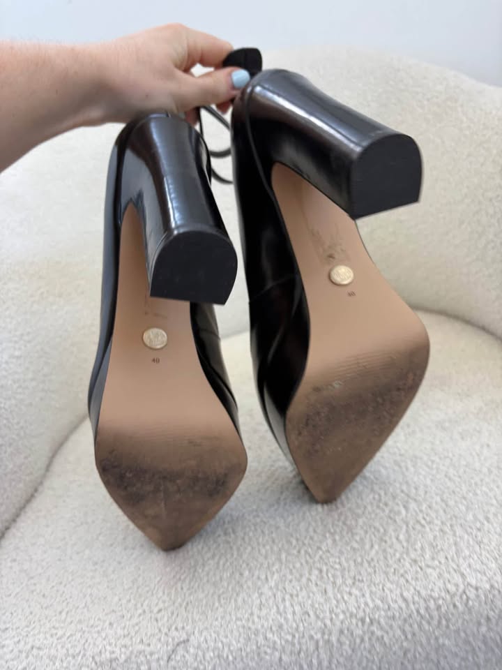 Wittner Heels - size 40