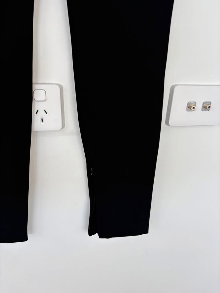 Scanlan Theodore Scuba Legging Pant - size 6