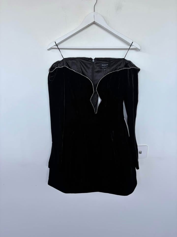 Bardot Mini Dress - size XS BNWT