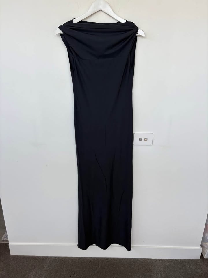 Atlein Maxi Dress - size 36
