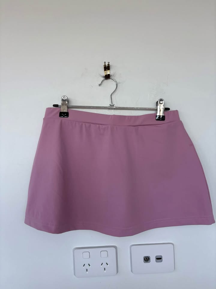 With Harper LU Mini Skirt - size small