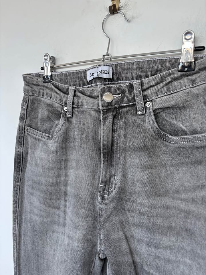 Sasha Therese Jeans - size small BNWT