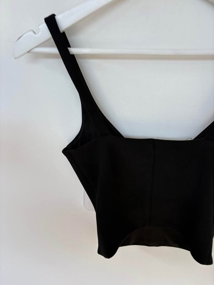 Bec + Bridge Crop - Size 6