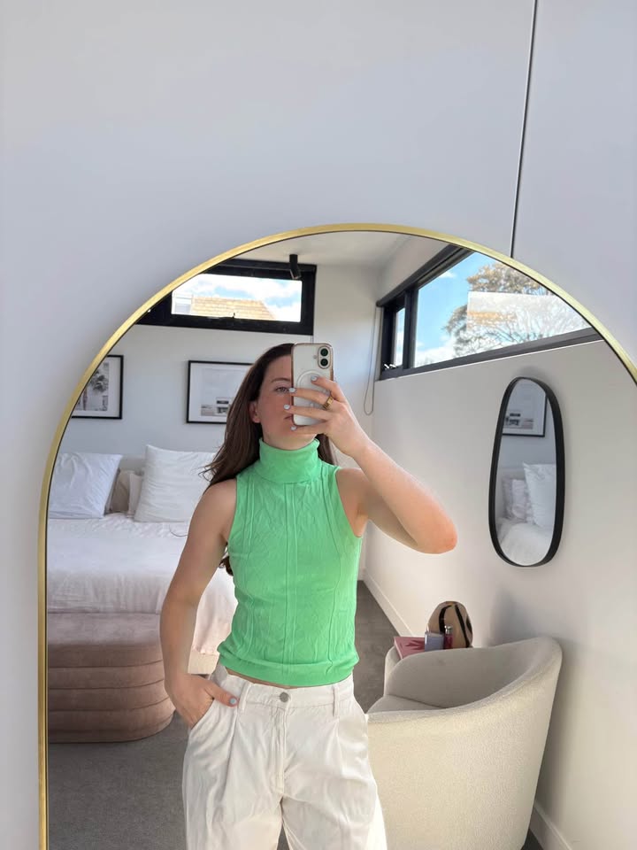 On Parks Knit Top - Size 8