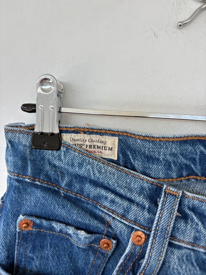 Levi’s Jeans - Size 24