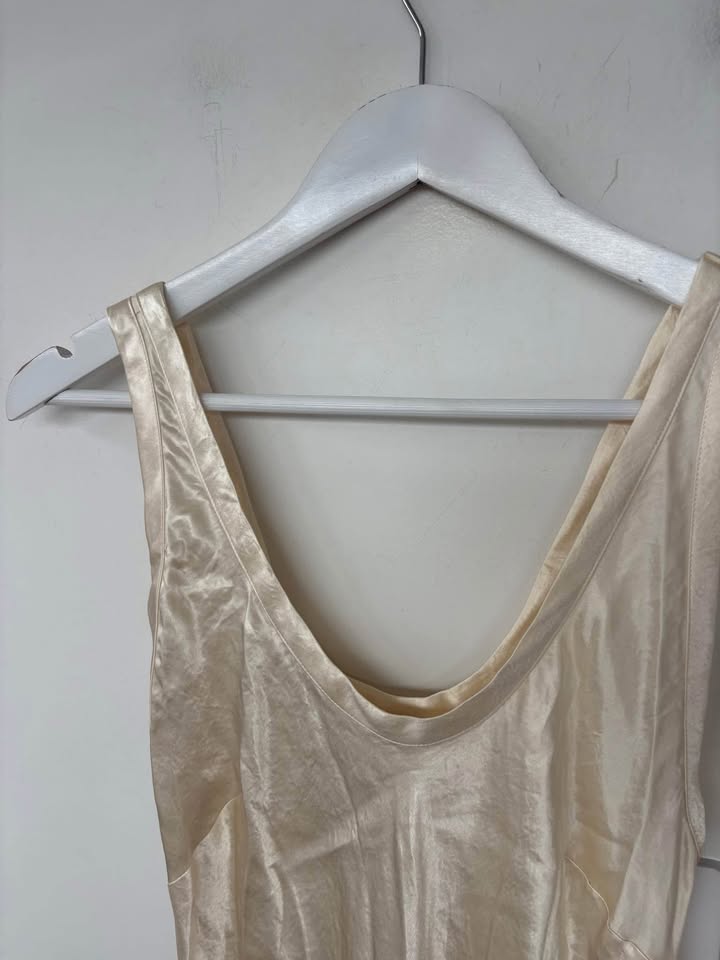 Nude Lucy Dress - Size Small