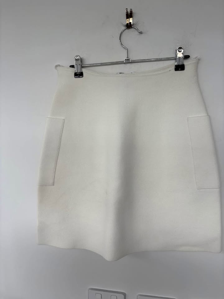 Scanlan Theodore Crepe Knit Skirt - Size Large