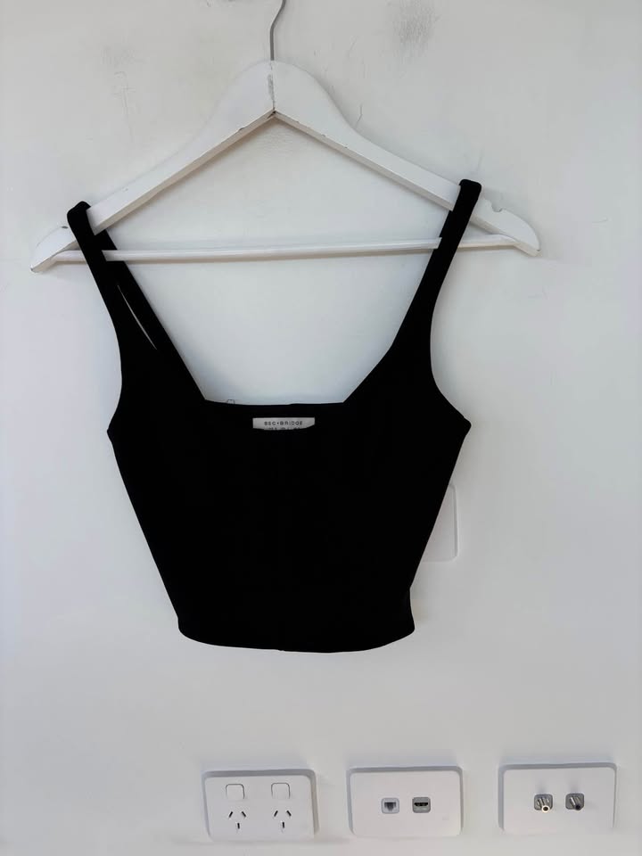 Bec + Bridge Crop - Size 6